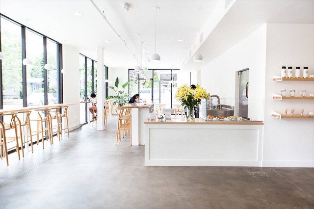 thiết kế thi công showroom vinh hà tĩnh 8