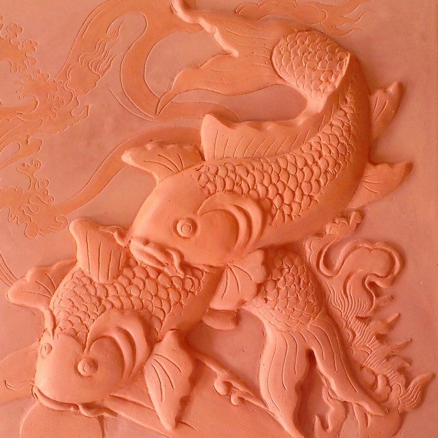 Đắp phù điêu cá chép tại Nghệ An