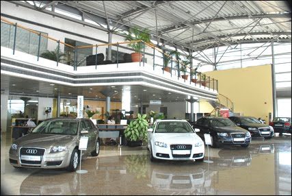 thiết kế showroom tại Hà Tĩnh