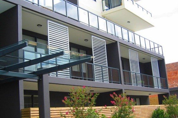 thi công lam chắn nắng tại Hà Tĩnh