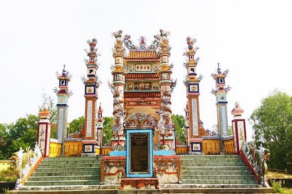 thi công lăng mộ tại nghệ an 4