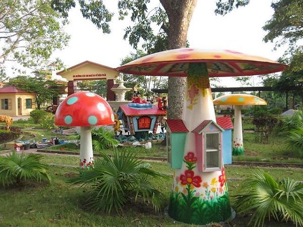 thiết kế thi công vườn cổ tích tại quảng bình huế 8