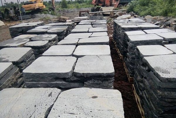 mua bán đá lát nền tự nhiên tại nghệ an 2