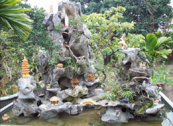 thiết kế thi công hòn non bộ