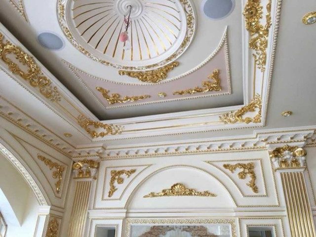 đắp phào chỉ trần nhà