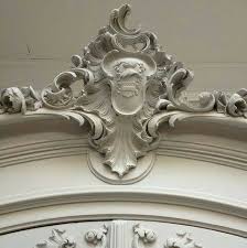 đắp phào chỉ mặt tiền