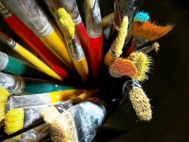 Bút vẽ tranh sơn dầu