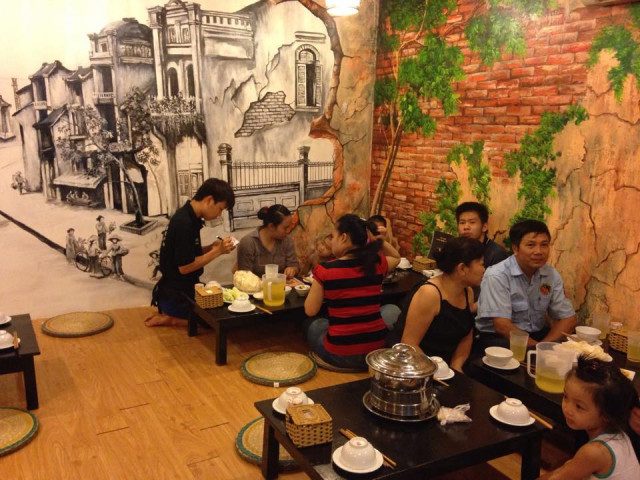 vẽ tranh tường nhà hàng